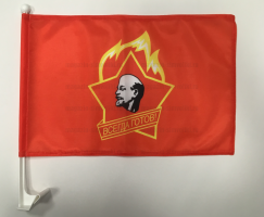 Пионерский флаг на машину